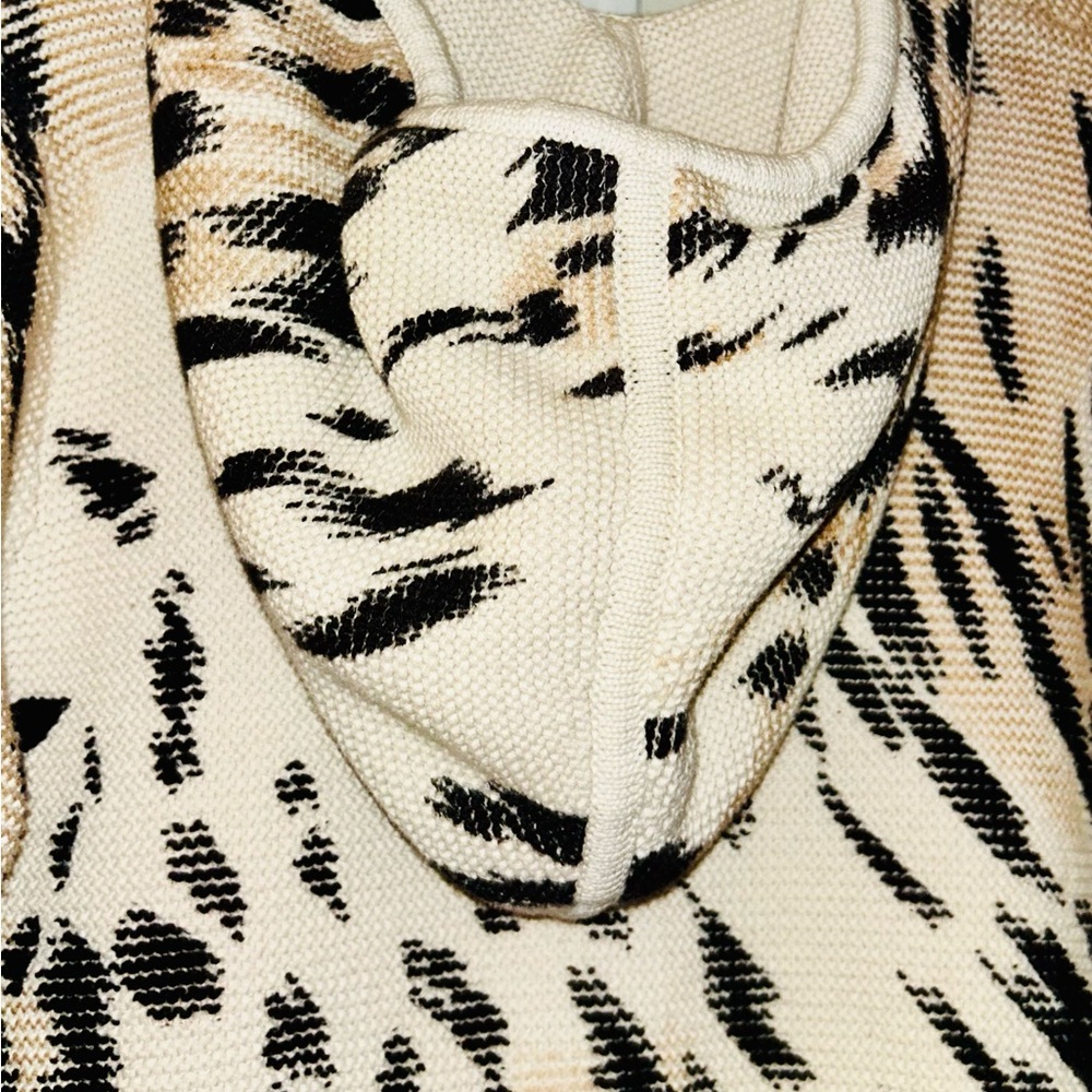 Leopard Print Women's Cardigan - Picture 4 of 4